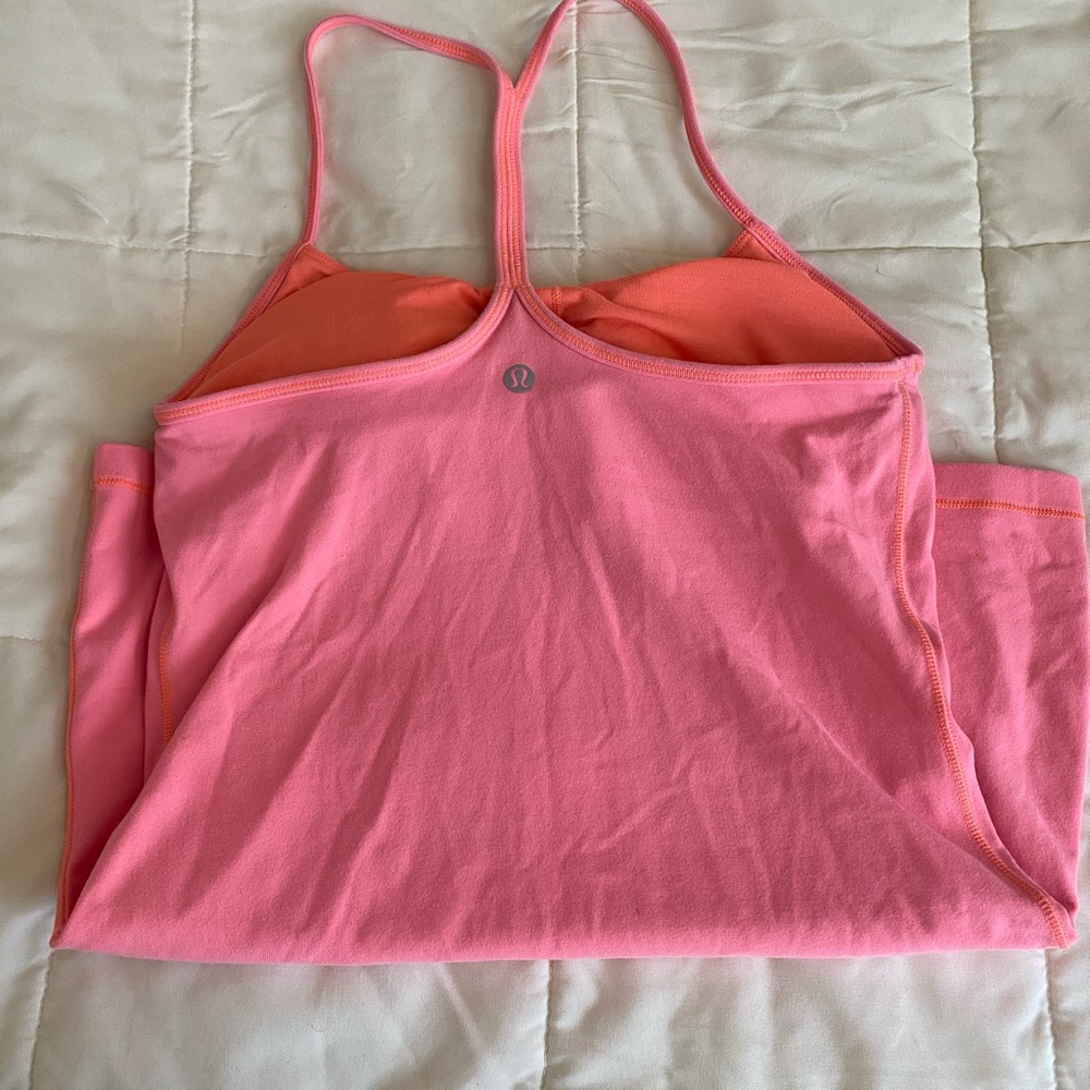 Lululemon Razorback tank - Picture 2 of 2